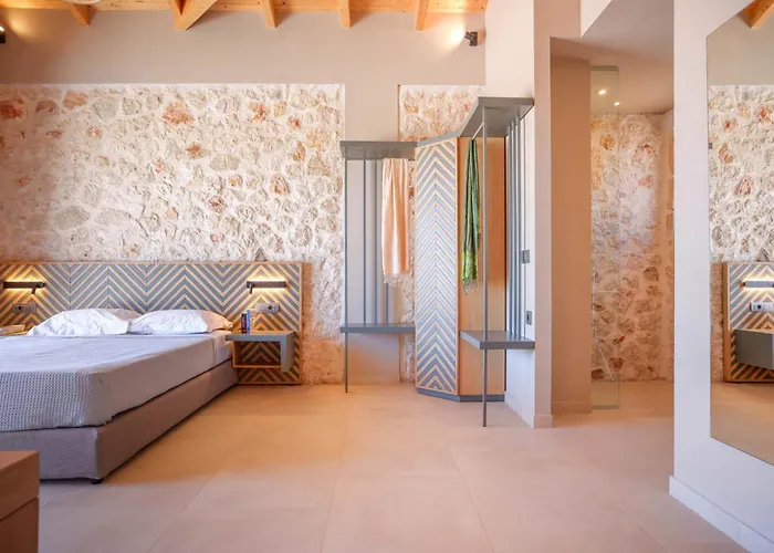Pantheon Luxury *