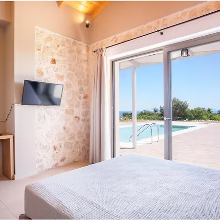 Pantheon Luxury Skala (Kefalonia)