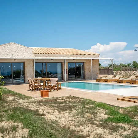 Pantheon Luxury Villa *