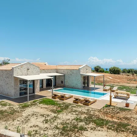 Pantheon Luxury Skala (Kefalonia)